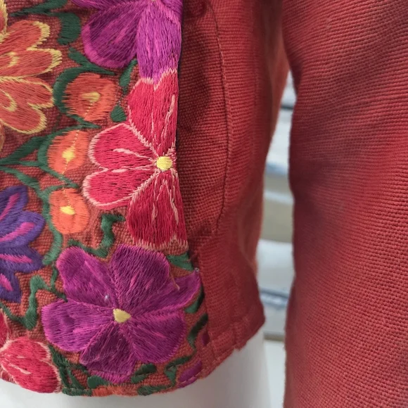 Embroidered Cropped Jacket - Picture 9 of 15